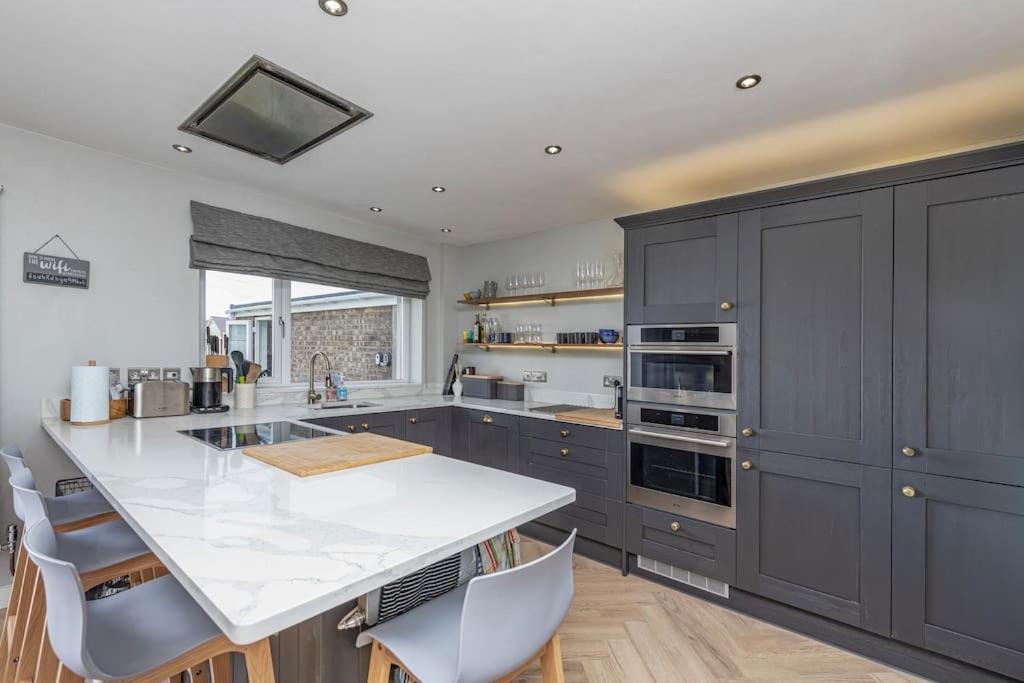 Family-Friendly Retreat Between Beach & Mountains Tremadog Zewnętrze zdjęcie